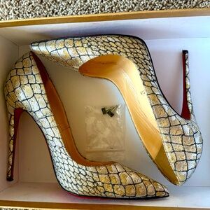 Christian Louboutin So Kate 120 Metallic Silver Lurex Fabric Decollete Pumps